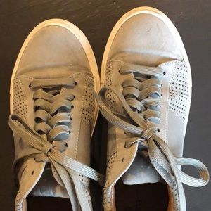 Suede olive sneakers